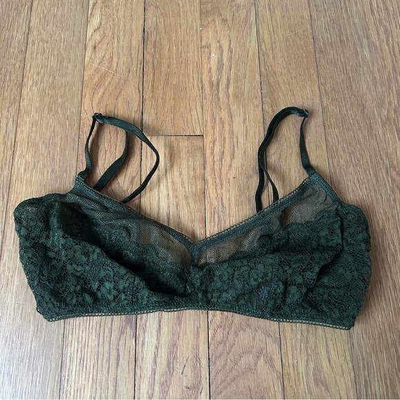 Victoria’s Secret Lace Dark Green Sexy Bra Women’s Size Medium - Picture 1 of 4